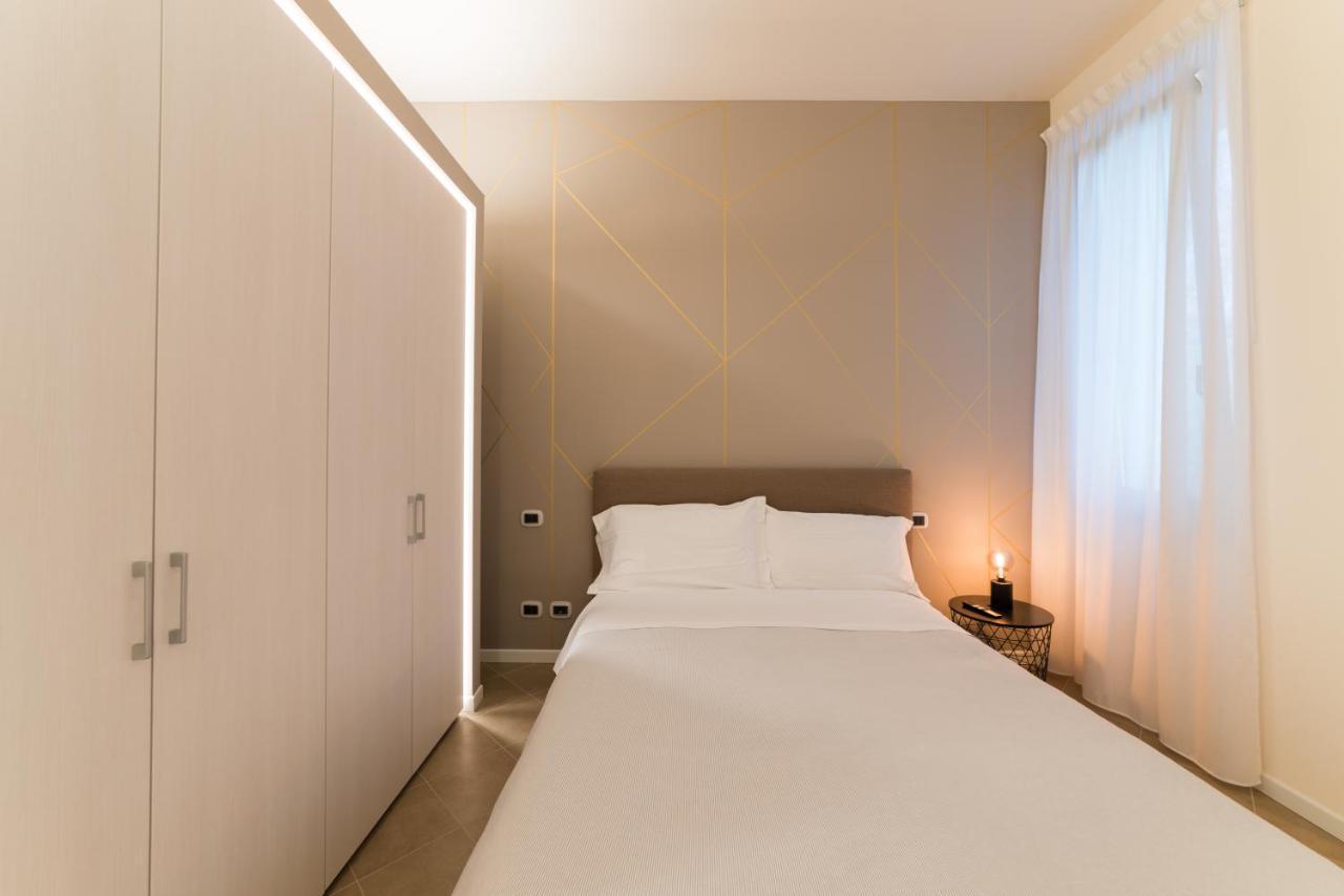 Dv Garda Suite Campione del Garda Exteriér fotografie