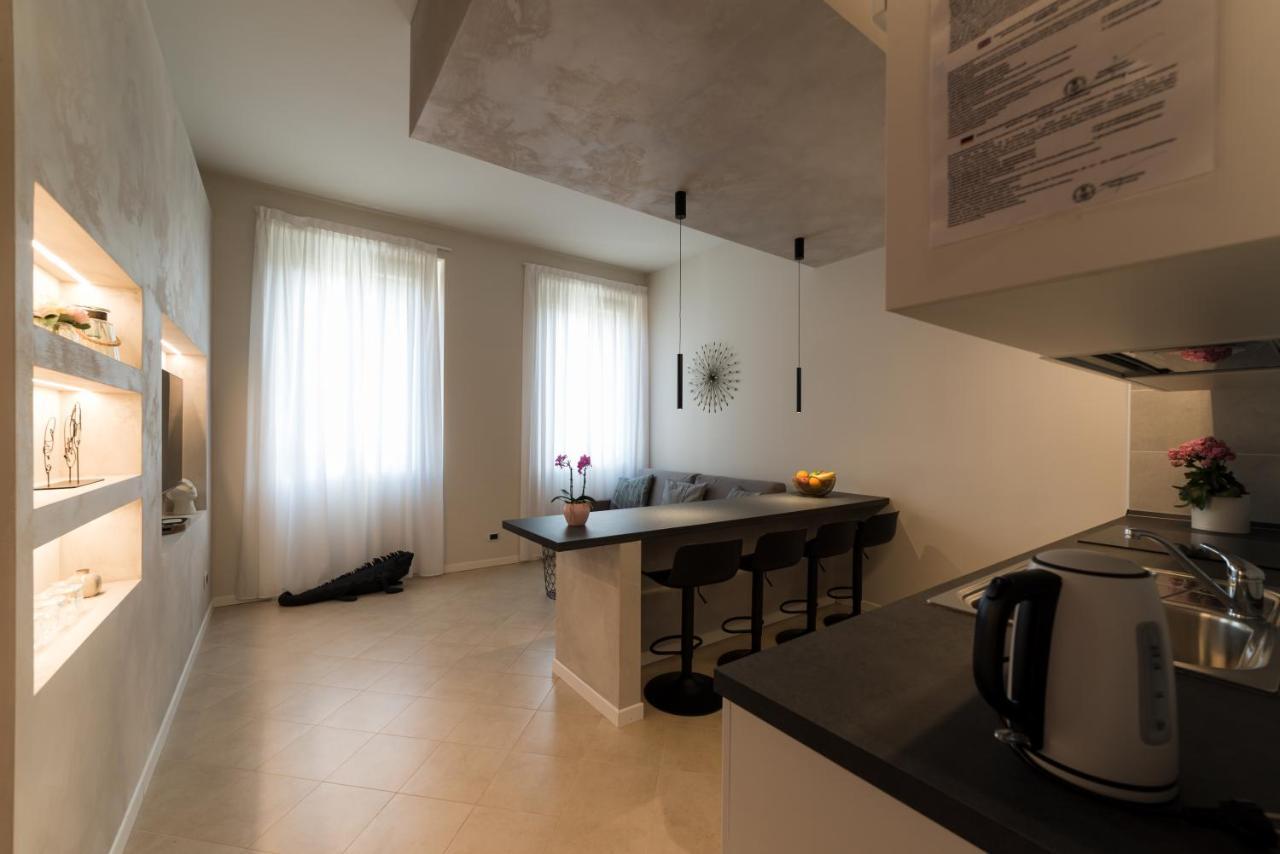 Dv Garda Suite Campione del Garda Exteriér fotografie