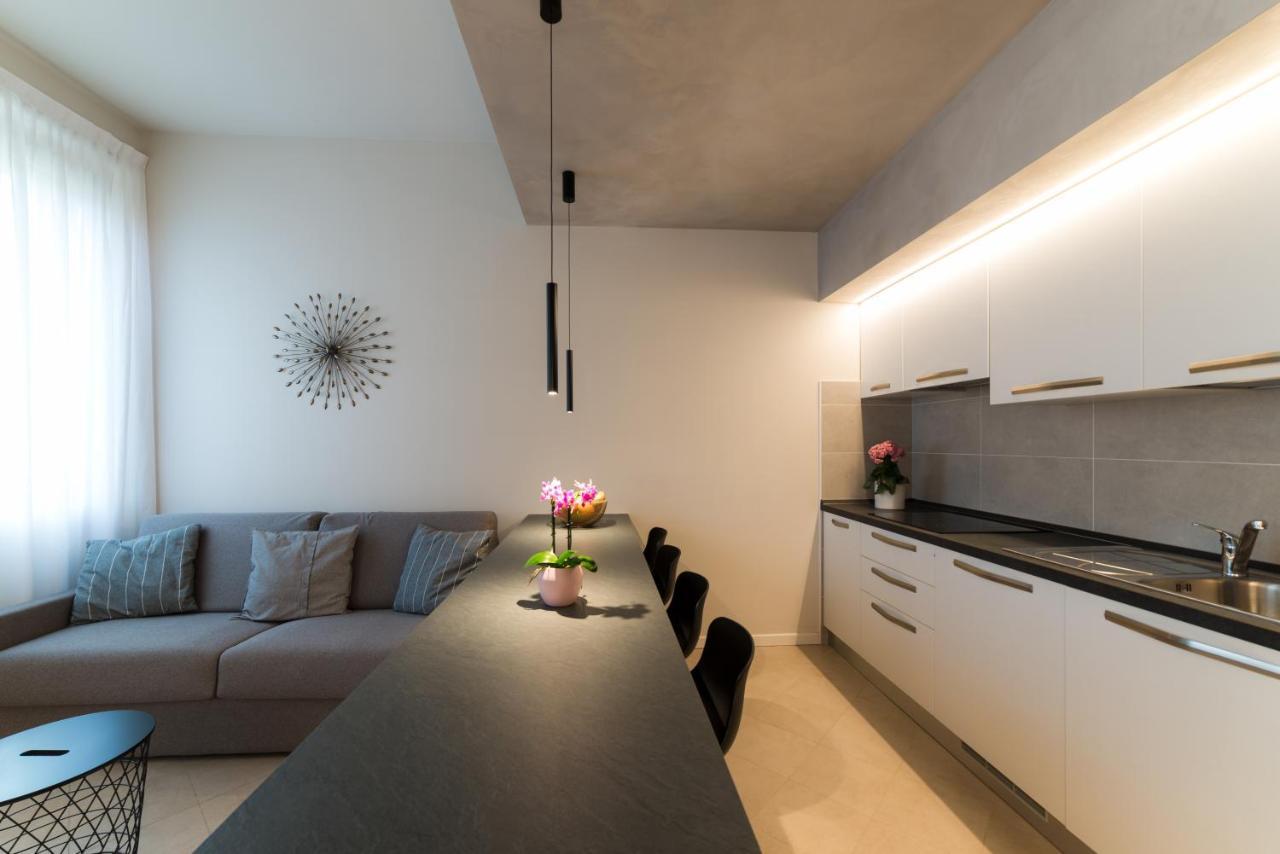 Dv Garda Suite Campione del Garda Exteriér fotografie