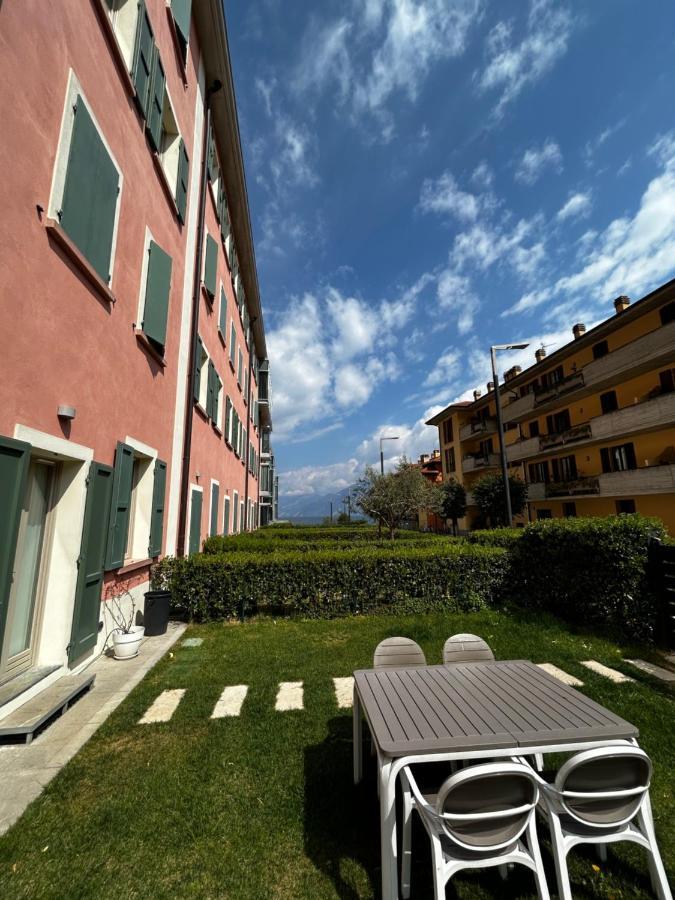 Dv Garda Suite Campione del Garda Exteriér fotografie