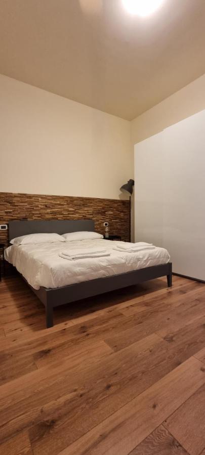 Dv Garda Suite Campione del Garda Exteriér fotografie