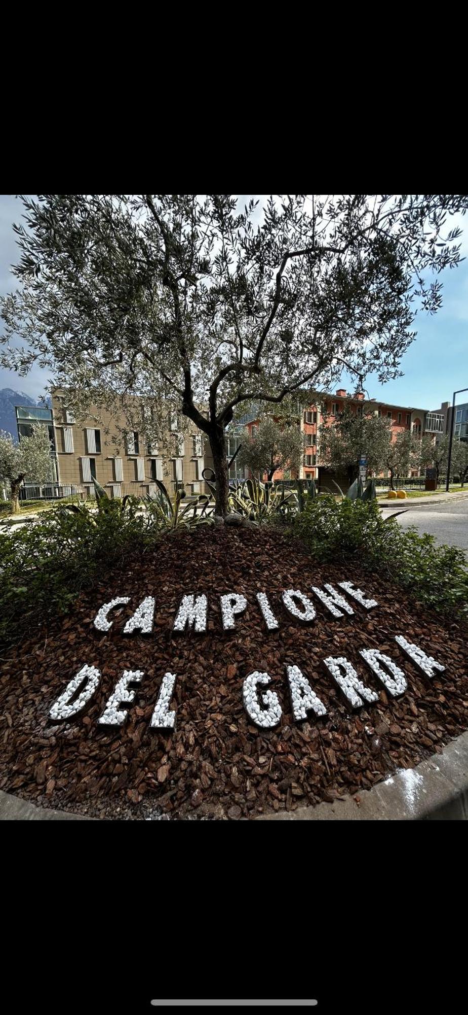 Dv Garda Suite Campione del Garda Exteriér fotografie